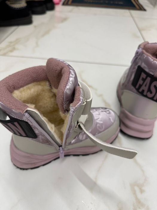 Черевички зимові ,на дівчинку в ідеалі!