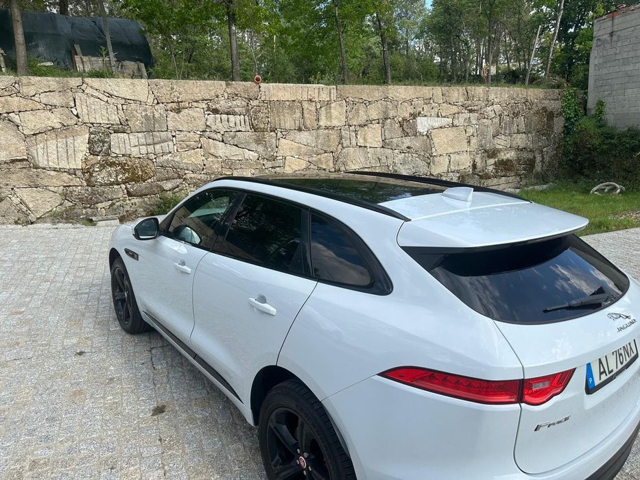 Jaguar F-Pace 2.0 i4D R-Sport AWD Aut.