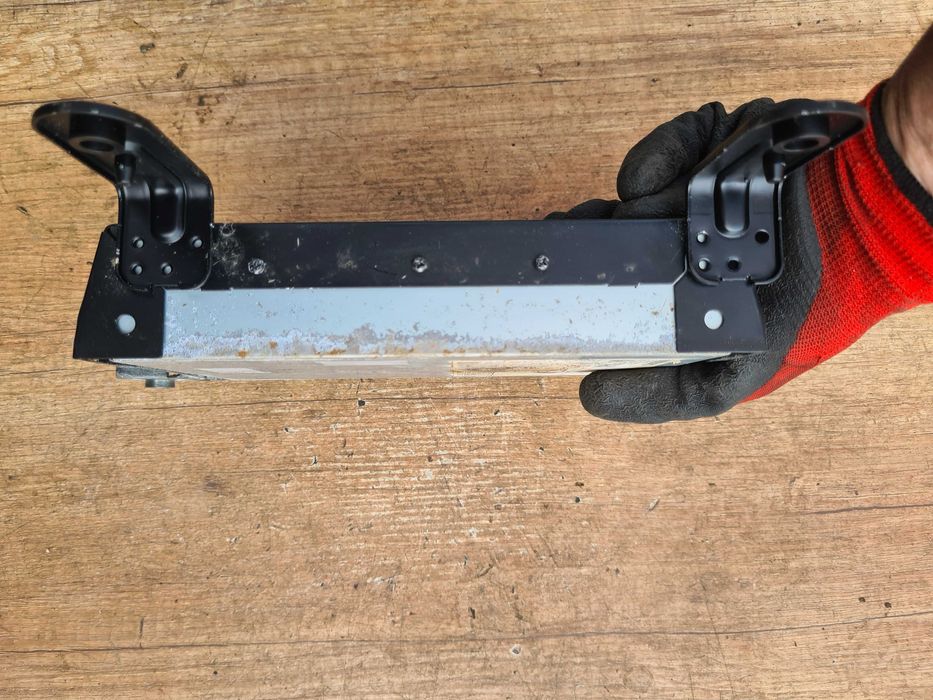 Volvo XC60 I wzmacniacz audio