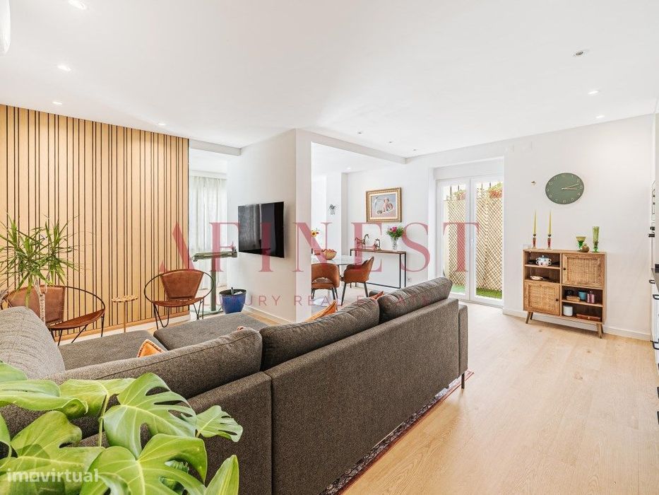 Apartamento T1 + 1 No Centro De Cascais