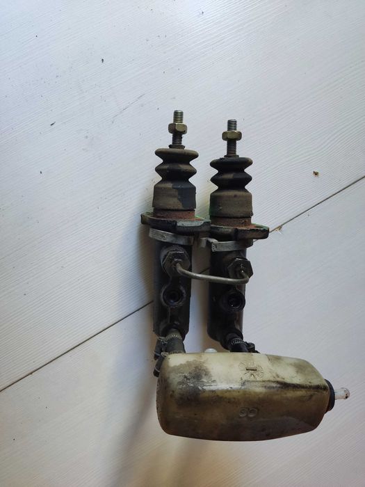 Pompka hamulcowa CASE 5120,5130,5140,5150