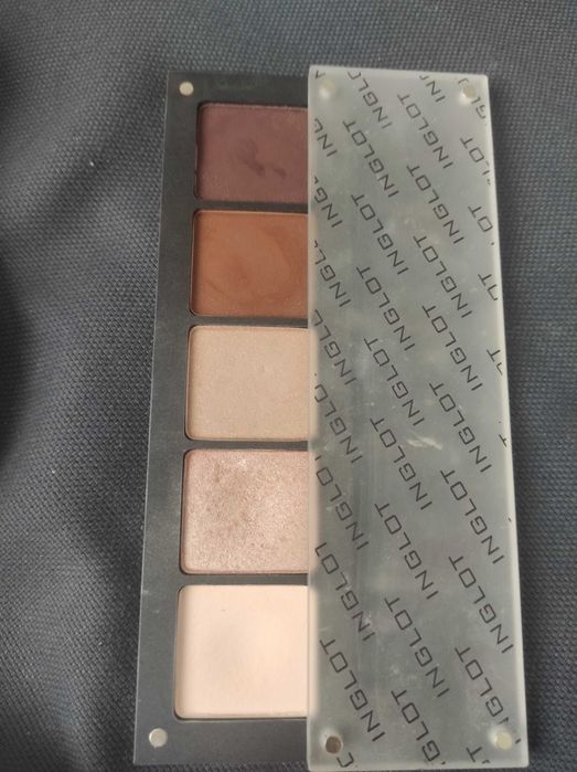 paletka Inglot beże brązy nude