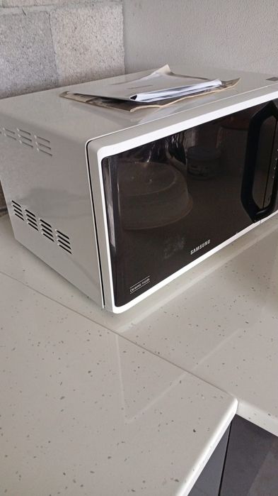 Microondas Samsung novo!