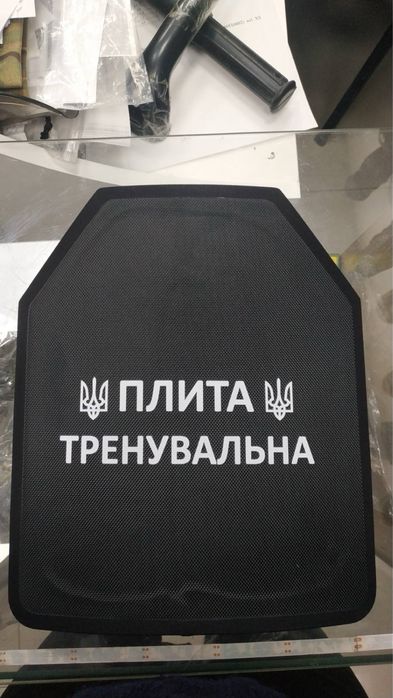 Плити тренувальні пластини учбові 2 штуки Тренировочные бронеплиты комплект тренувальні плити