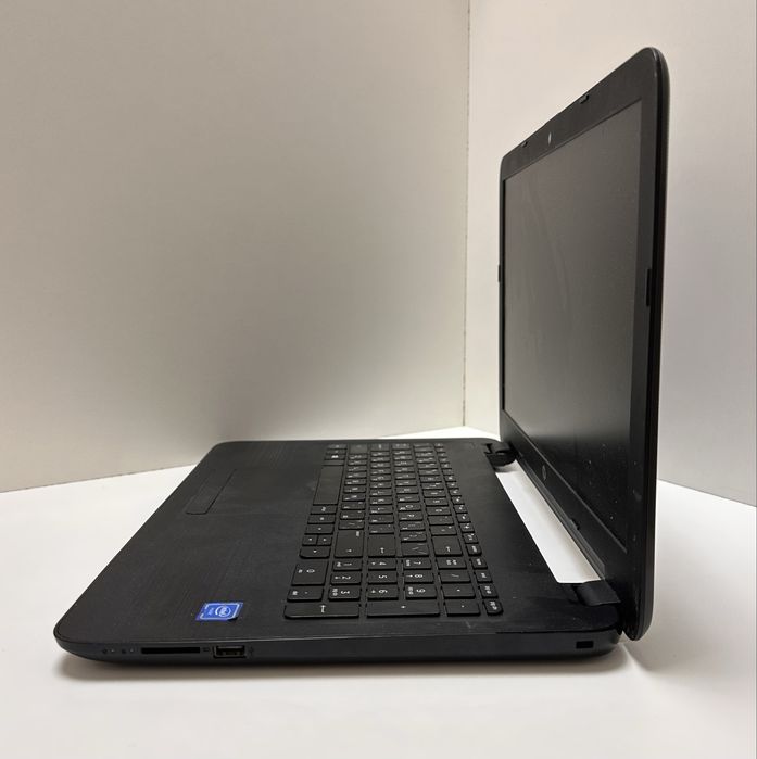 Ноутбук HP 250 g4 15.6" 4GB RAM/128GB SDD M2! N3370
