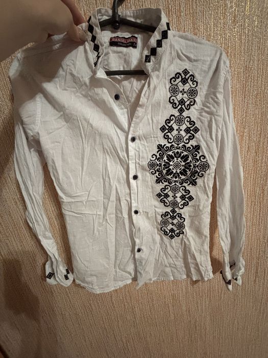 Продам вишиванку ,в гарному стані