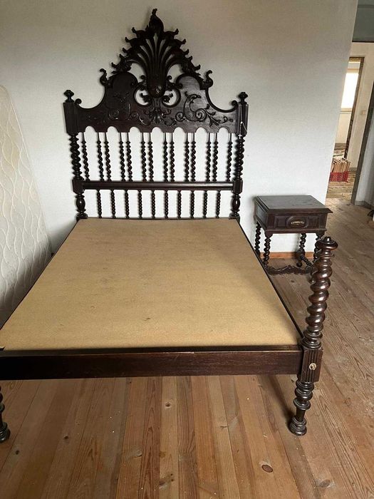 Quarto completo em nogueira maciça64738696709891121