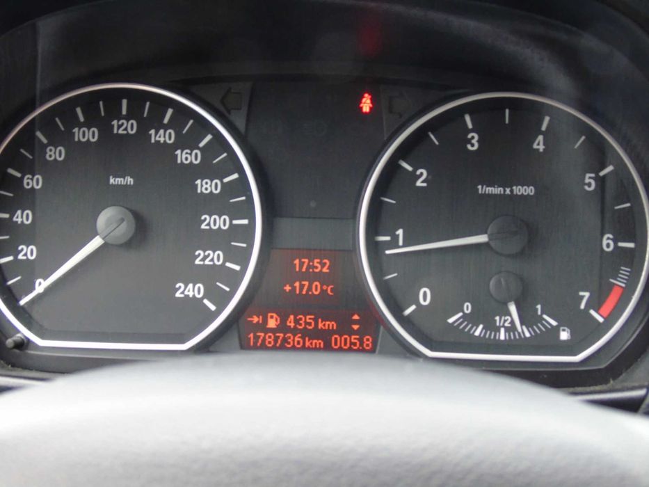 BMW 116i bez wypadku,stan idealny