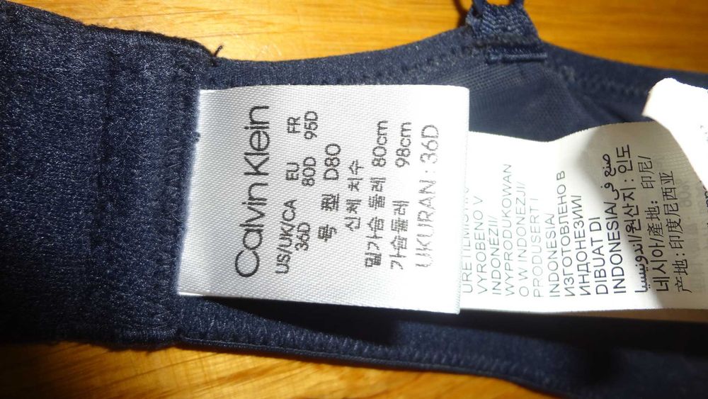 Biustonosz Calvin Klein 80D push up