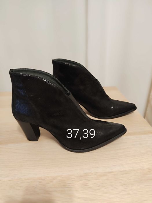 Sapatos,botas de pele