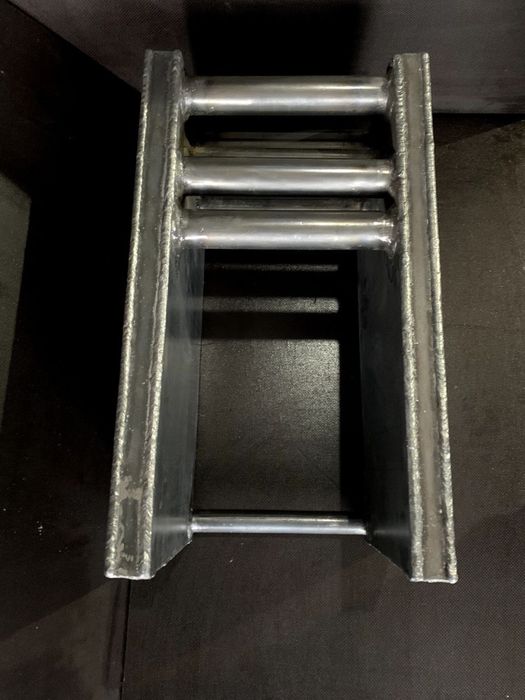 Котел в грубу , піч , камін