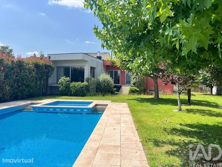 Casa / Villa T3 em Macieira de 233,00 m2