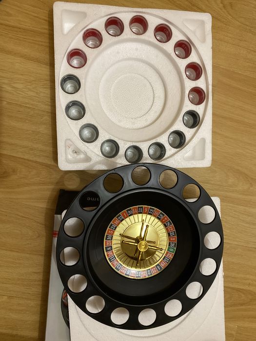 Гра для веселоі компаніі «Пʼяна рулетка»