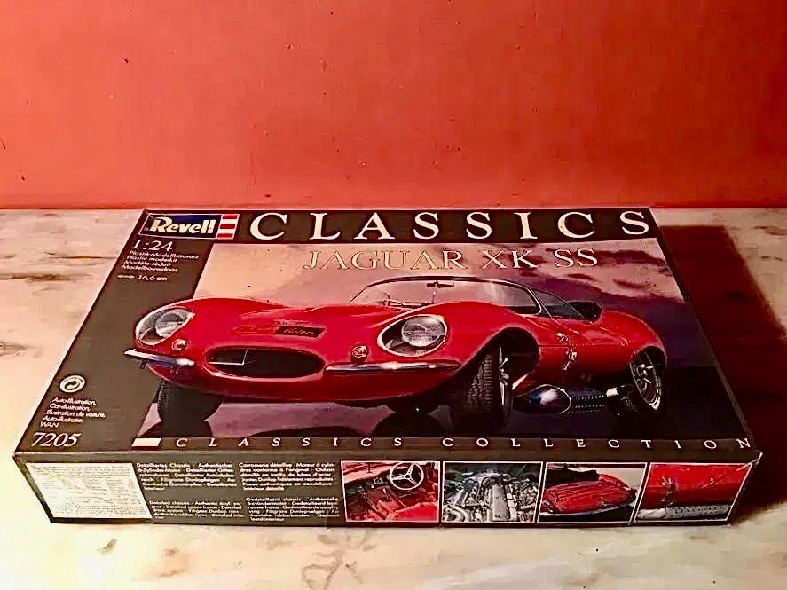 JAGUAR XK SS 1957 - maquete Revell Classics - escala 1/24