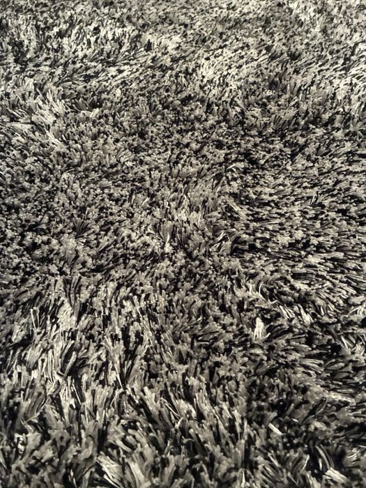 Tapete preto e branco de Sala