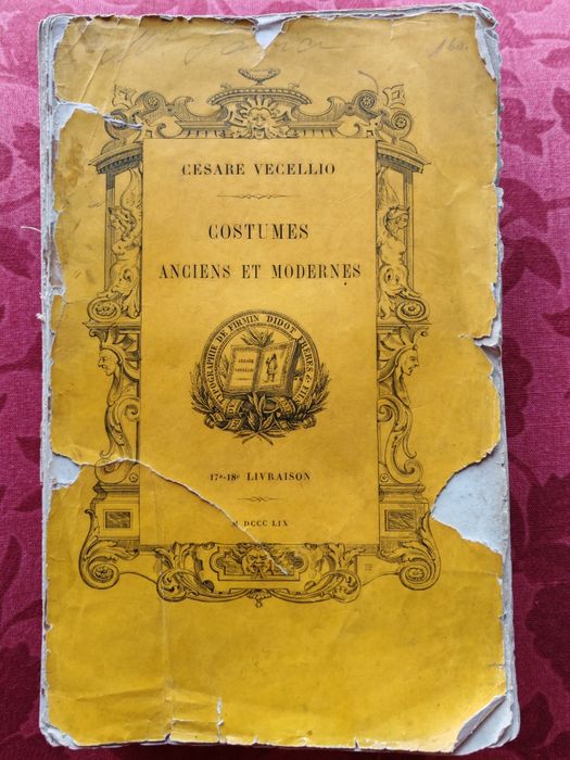 COSTUMES ANCIENS ET MODERNES - Cesare Vecellio