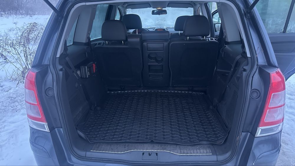 Opel Zafira 1.7 tdi 7 місць 2011р