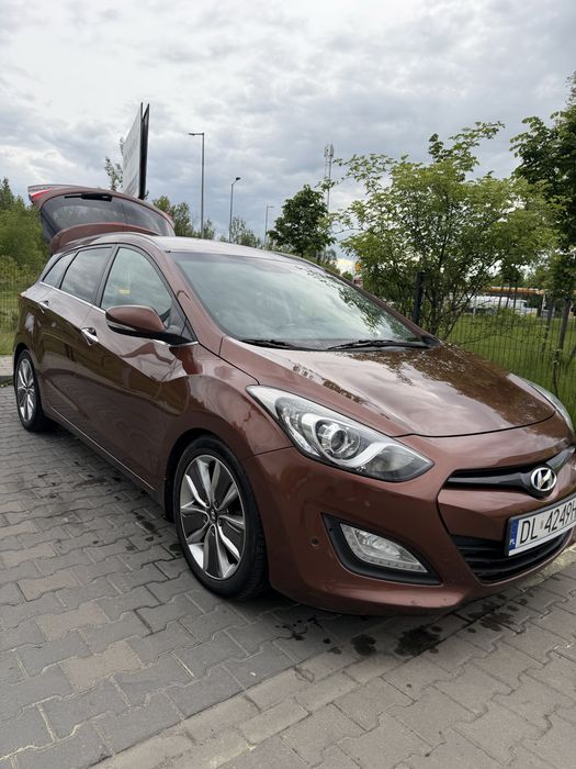 Hyundai I30 Super stan ( automat )