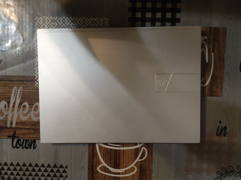 Продам Asus vivobook 14 pro oled k3400ph