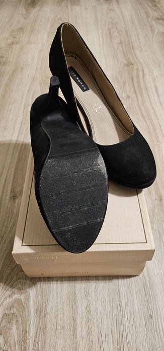 Buty na obcasie, rozmiar 39
