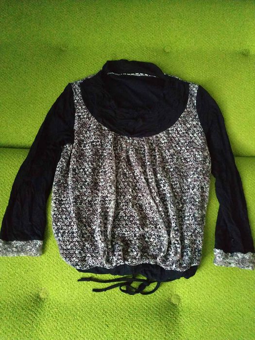Продам якісну жіночу Блузку.  Розмір 52/54