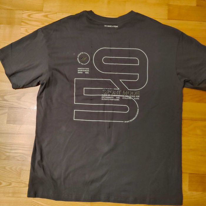 T-shirt 4F ciemnoszry, roz.L