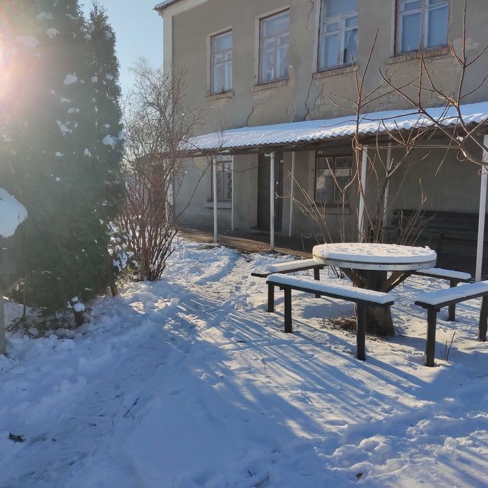 Продам будівлю магазину