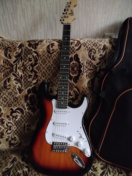 Электрогитара Irin