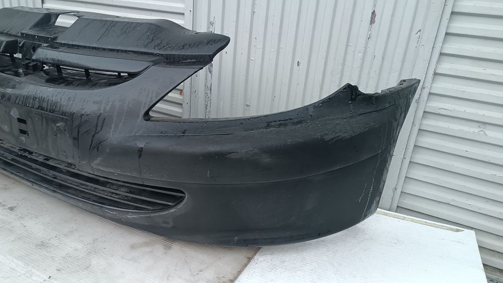 Vendo parachoque de frente Peugeot 307 ano 2002/05