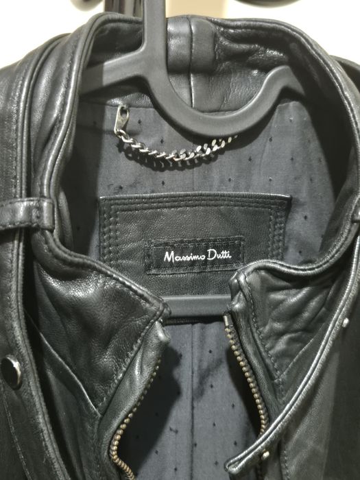 Jaqueta / Blusão de Pele Massimo Dutti Feminina - Preto - Tam. XS (32)