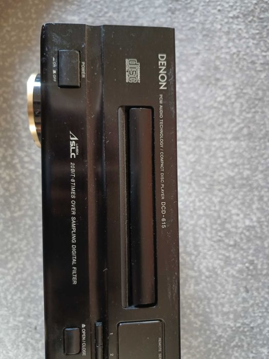 Denon DCD-615 zacinaja sie przyciski
