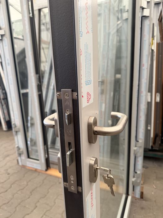 Drzwi nowe Aluminiowe p.poż. dwuskrzydłowe Yawal 150 x 212