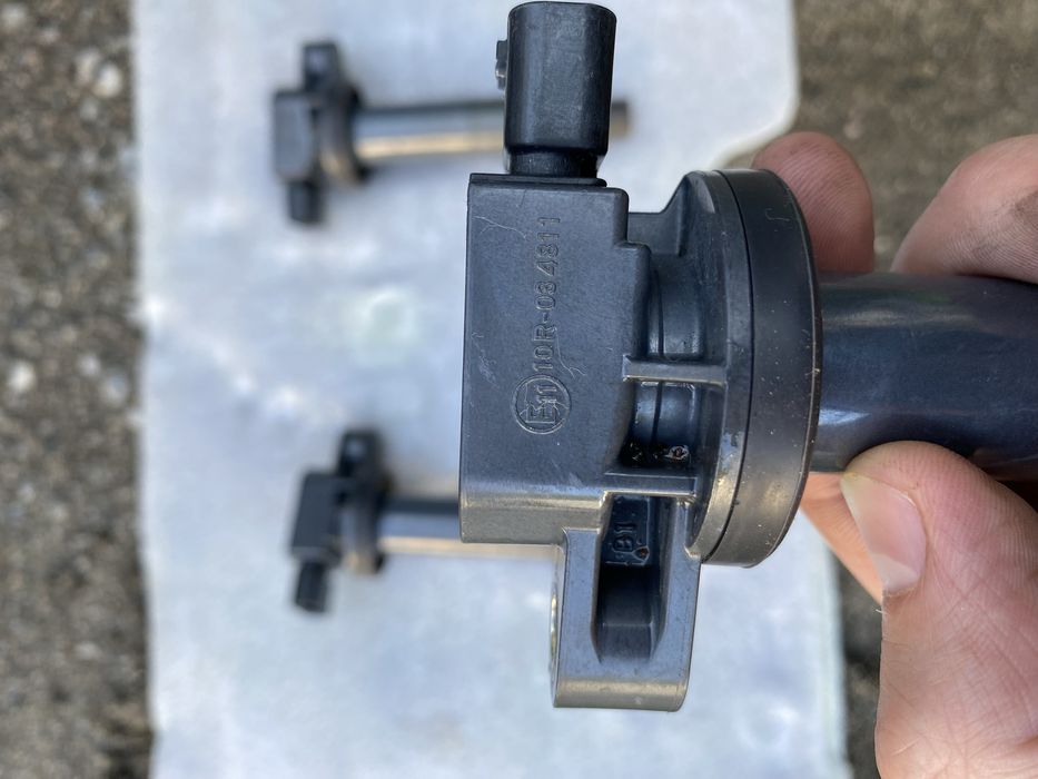 Продам катушки Тайота Оригинал 90919-02265