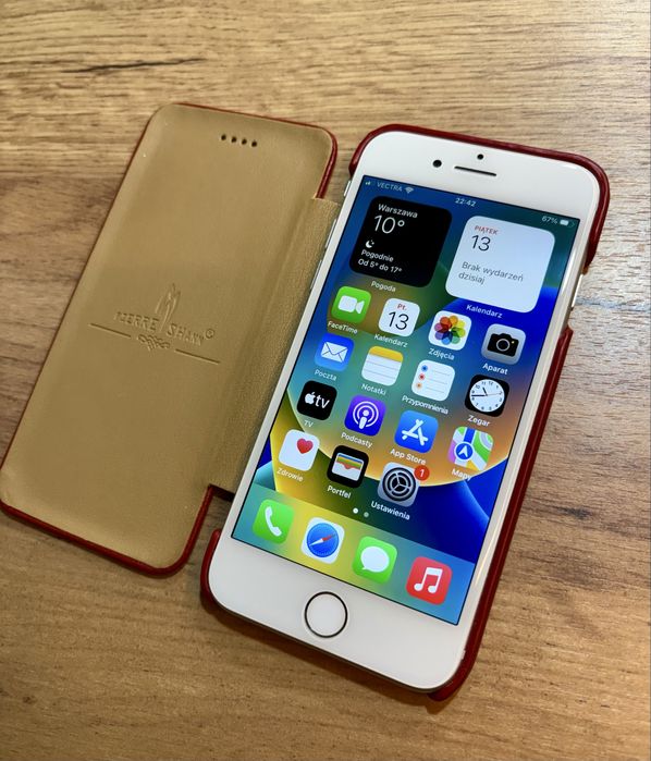 Apple Iphone 8 64GB kondycja baterii 82%