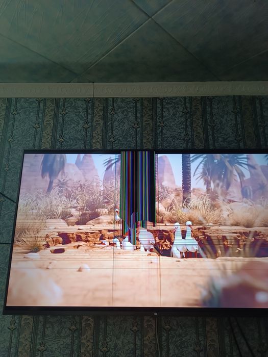 Xiaomi TV 4s "55 разбит экран