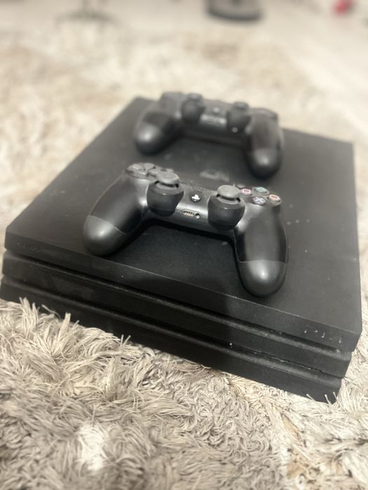 Playstation 4 PRO 1TB