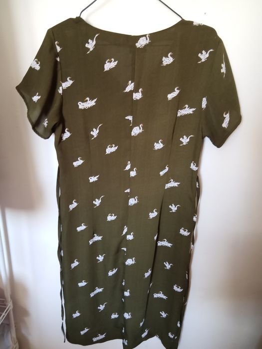 Vestido cisnes tamanho M verão