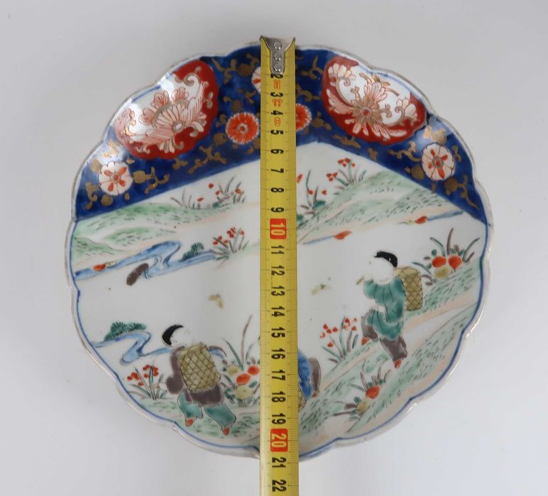Prato Oriental Imari - Figuras - Séc XIX/XX (ref 2)