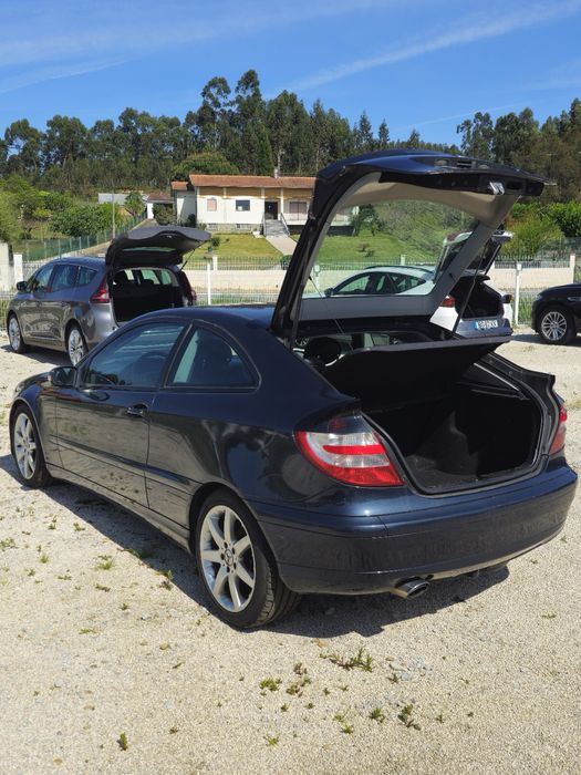 Mercedes Benz C220D Coupé