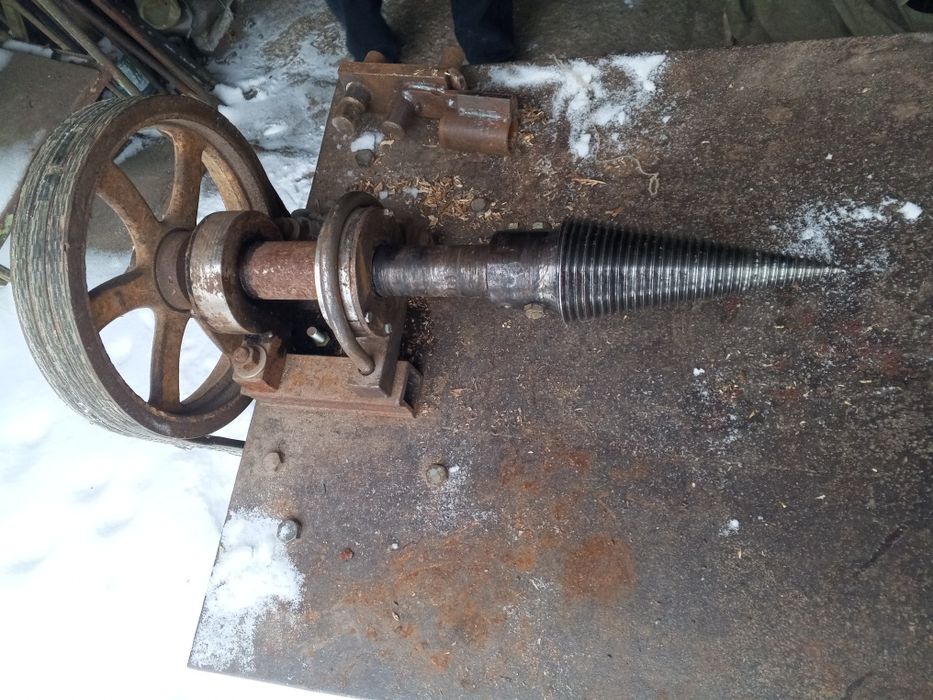 Дровокол продам ...