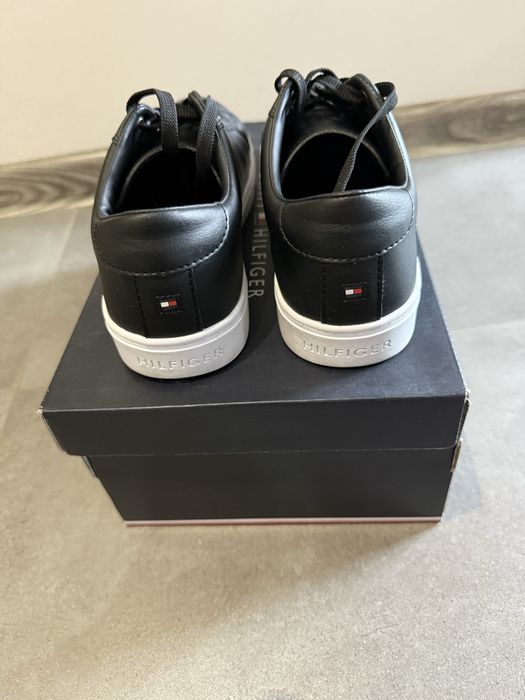 Buty damskie Tommy Hilfiger 39