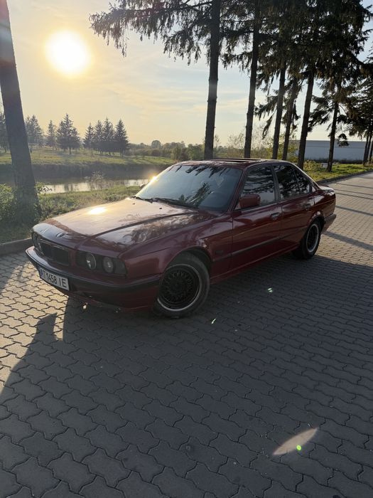 Продам BMW E34 m50
