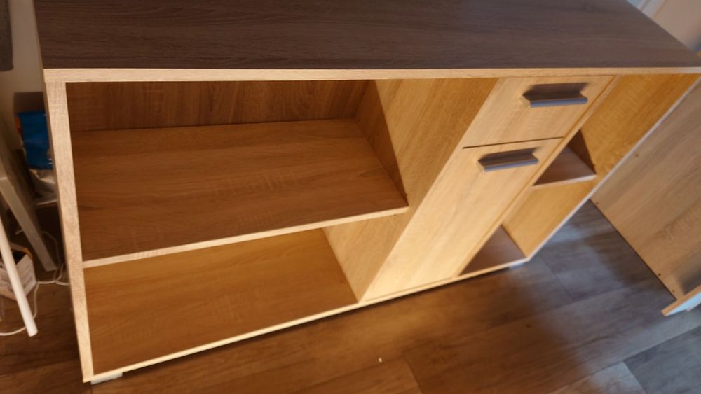 Sprzedam komodę w formie biurka