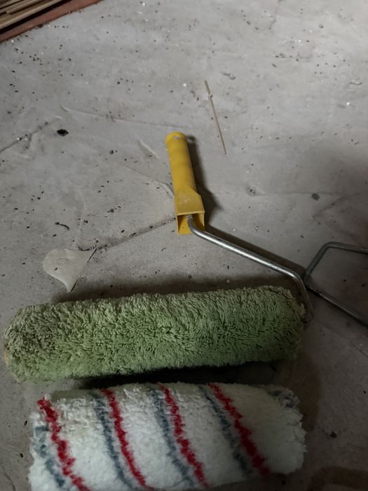 Для покраски стін валіки тримачі лот