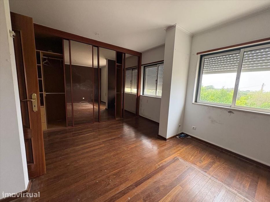 Moradia com terraço amplo em Estoi