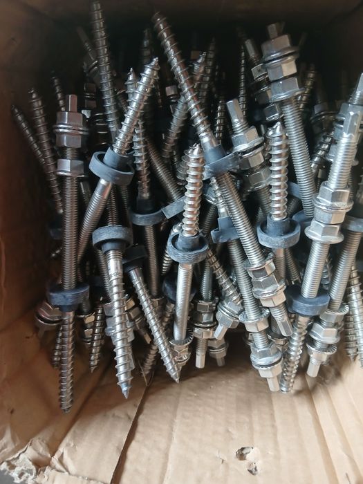 Śruba dwugwintowa fotowoltaika m10x200mm