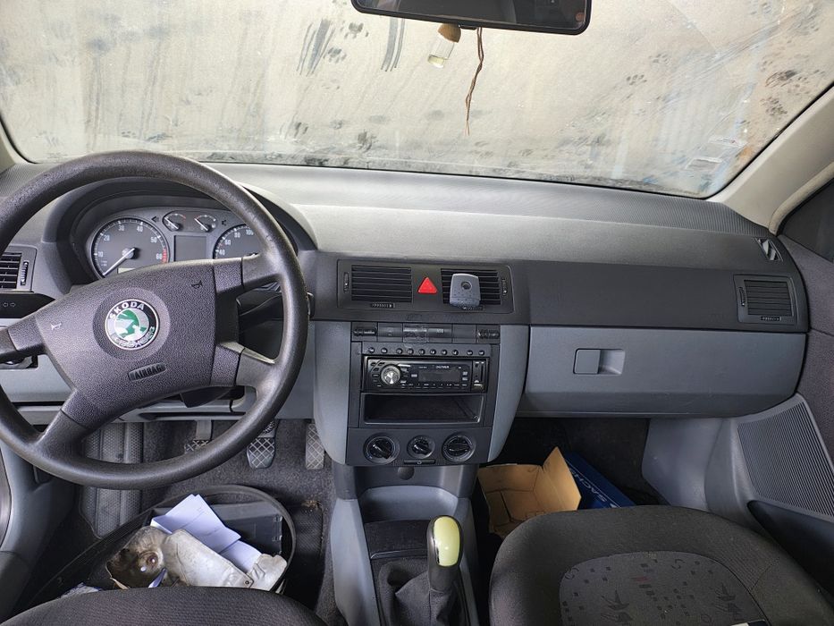 Skoda fabia 1.2 a gasolina