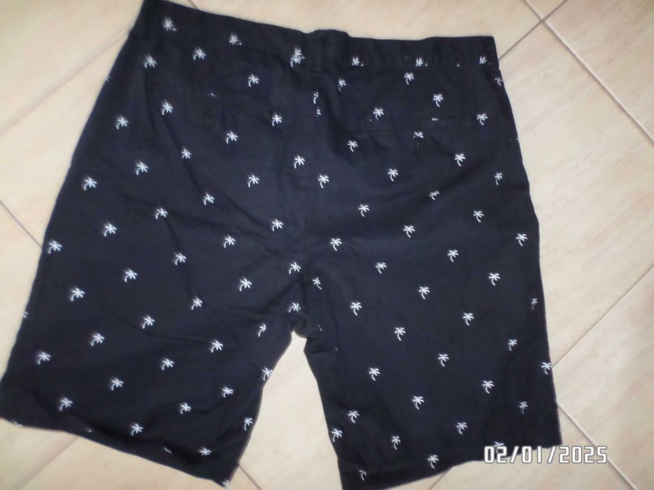 Męskie spodenki-szorty marki H&M - 33-L