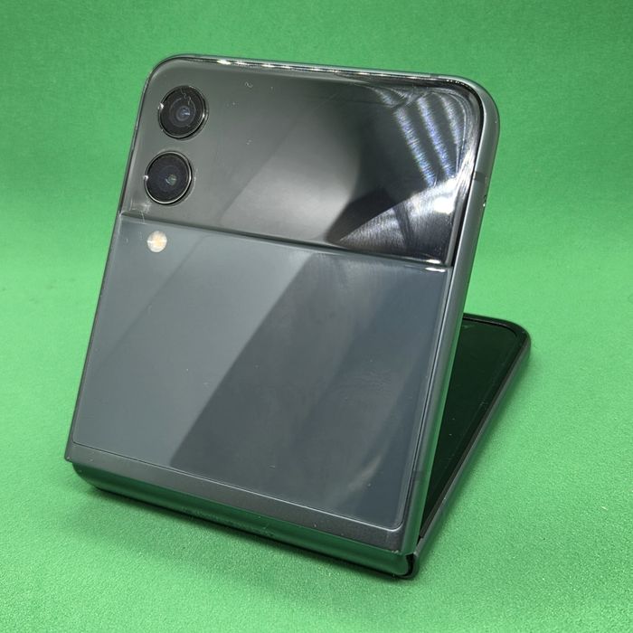 Samsung Galaxy Z Flip 3 - 128bg
