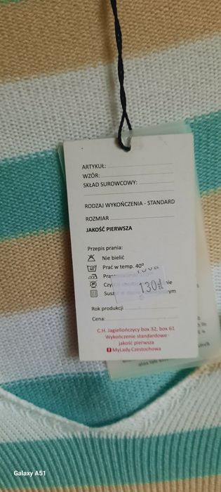 Sweter oversize paski asymetryczny